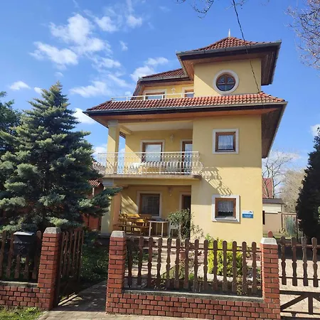 In - Balaton 33875 Apartmán *