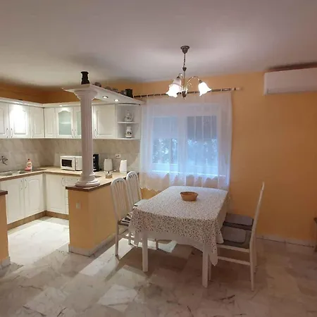 Апартаменты In - Balaton 33875