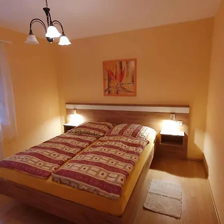 Lejlighed In - Balaton 33875