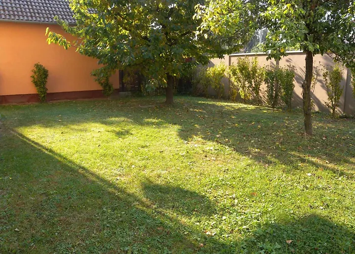 In - Balaton 33875 Zamárdi