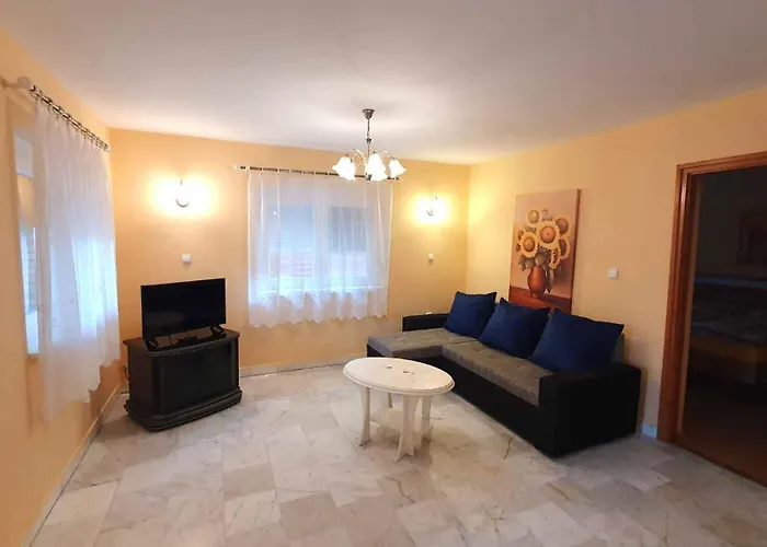 Daire In - Balaton 33875 *